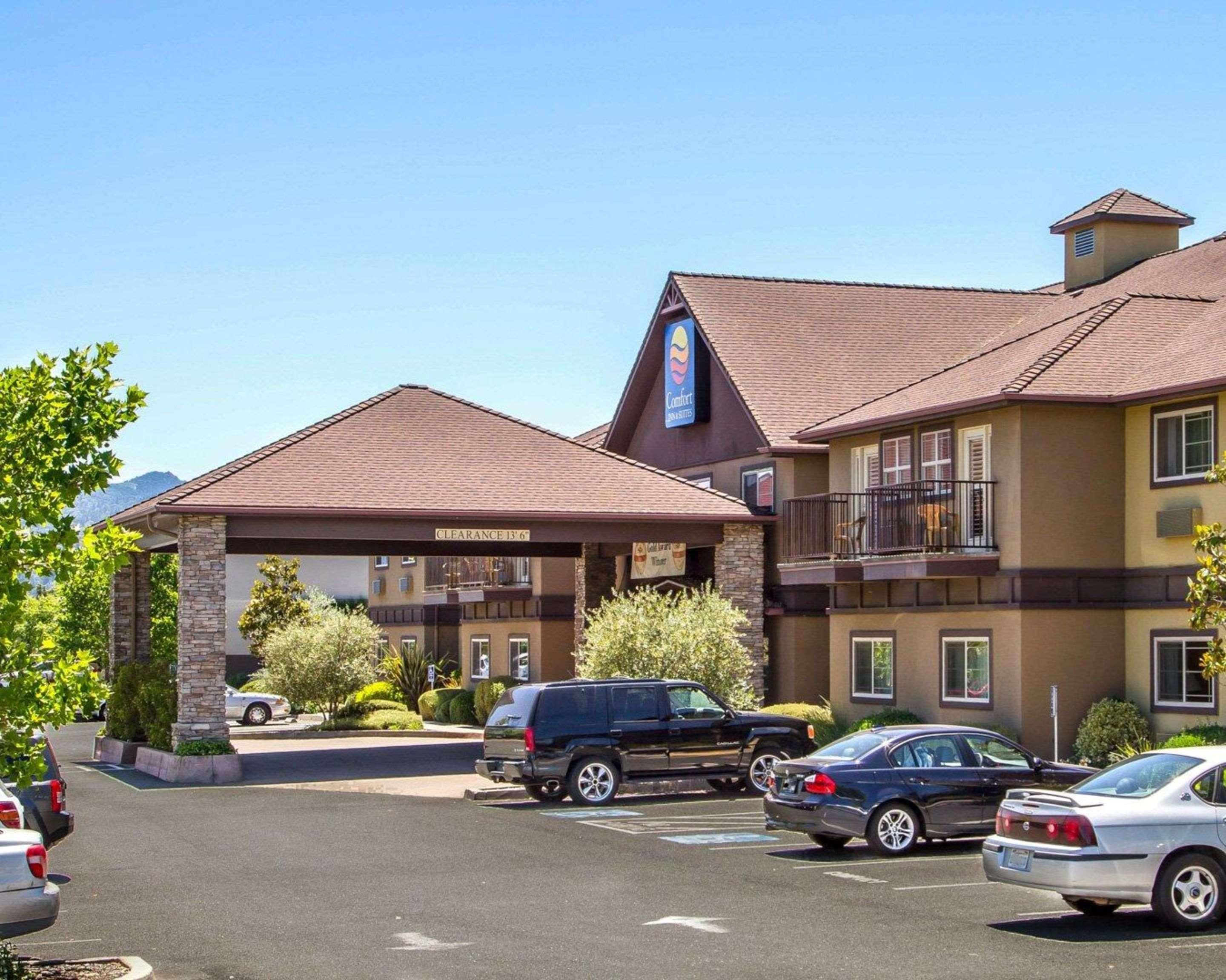 Comfort Inn & Suites Ukiah Mendocino County Ngoại thất bức ảnh