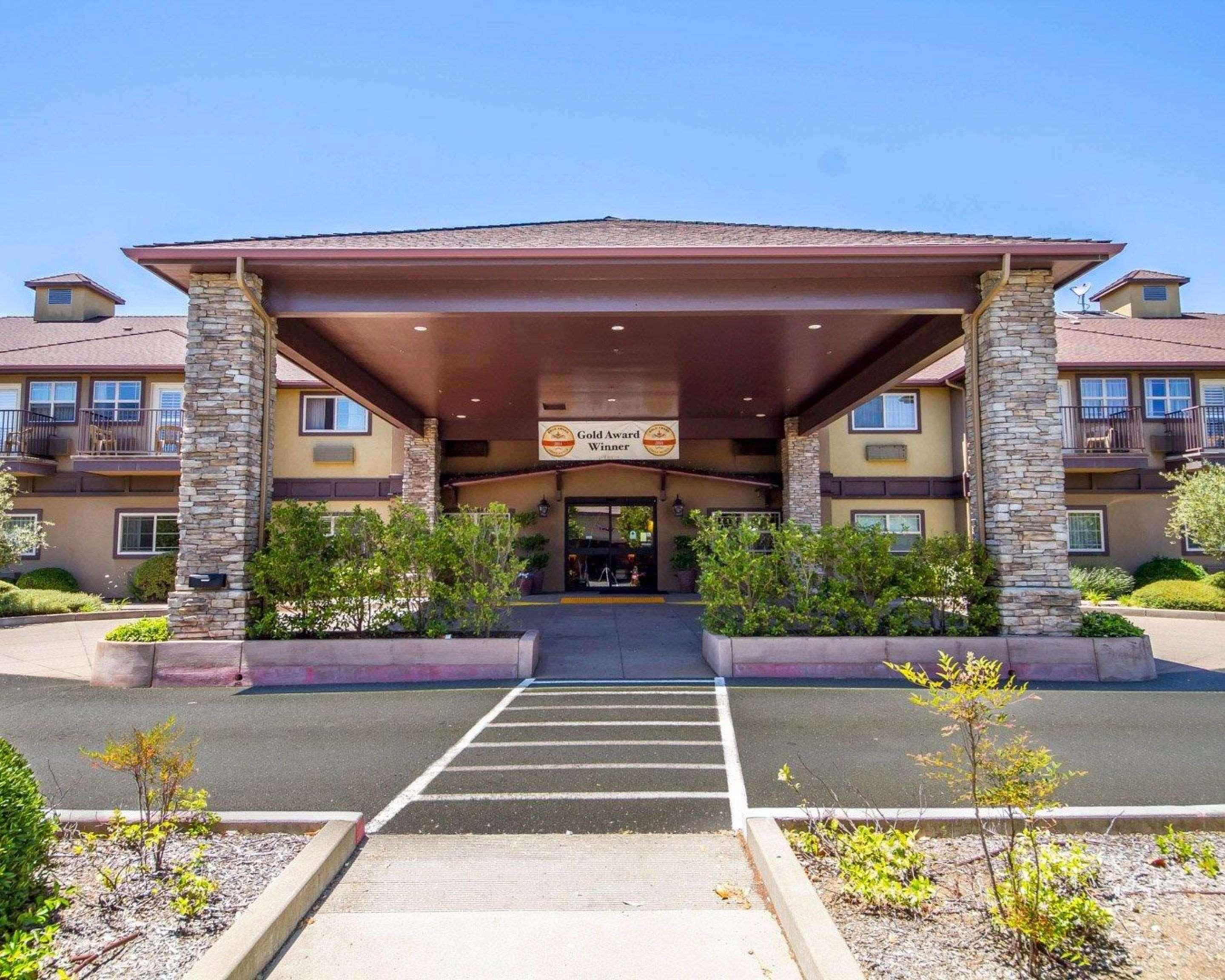 Comfort Inn & Suites Ukiah Mendocino County Ngoại thất bức ảnh