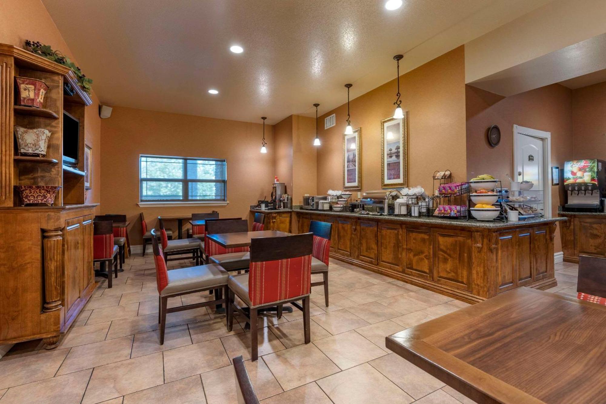 Comfort Inn & Suites Ukiah Mendocino County Ngoại thất bức ảnh