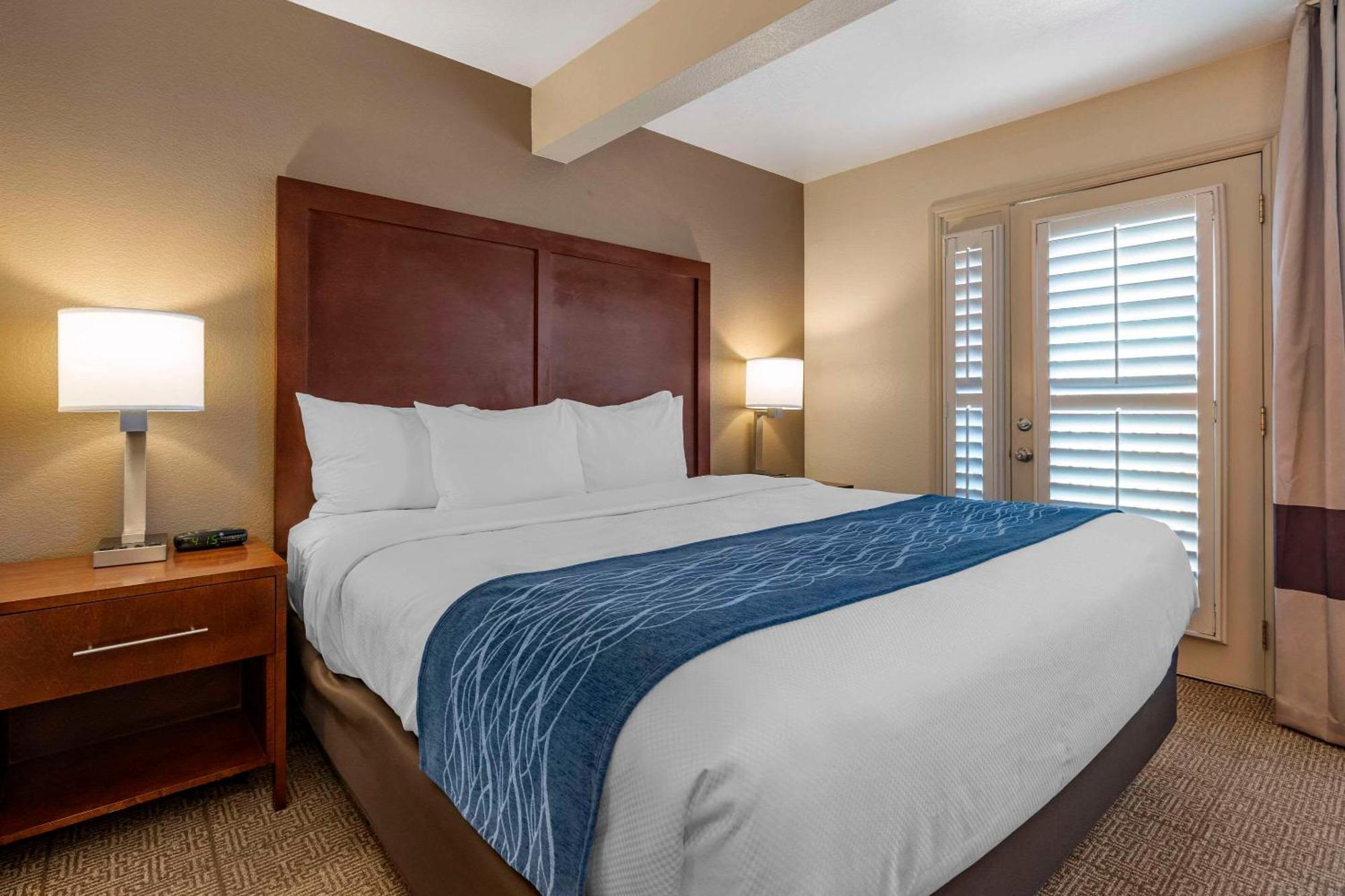 Comfort Inn & Suites Ukiah Mendocino County Ngoại thất bức ảnh