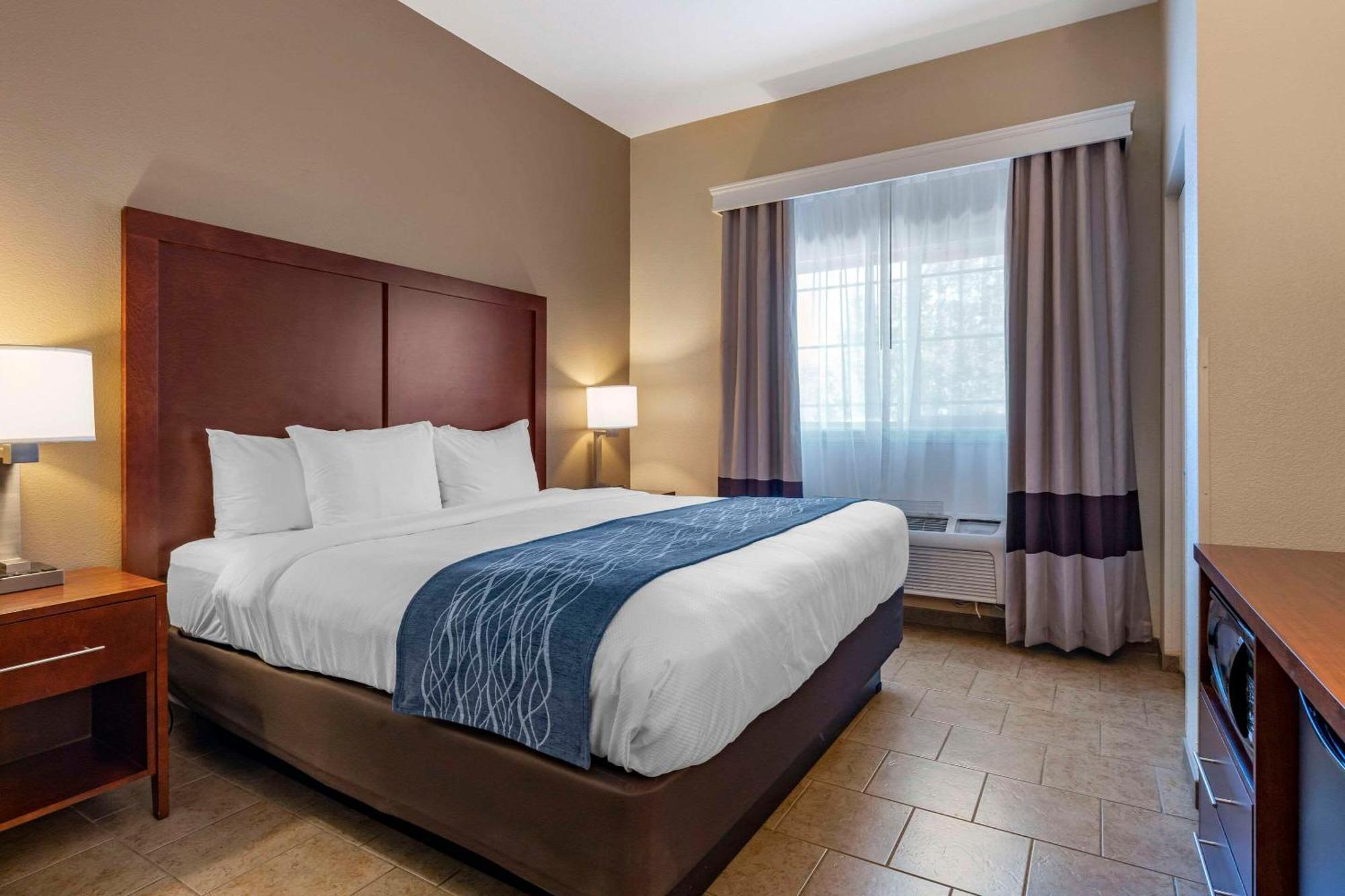 Comfort Inn & Suites Ukiah Mendocino County Ngoại thất bức ảnh