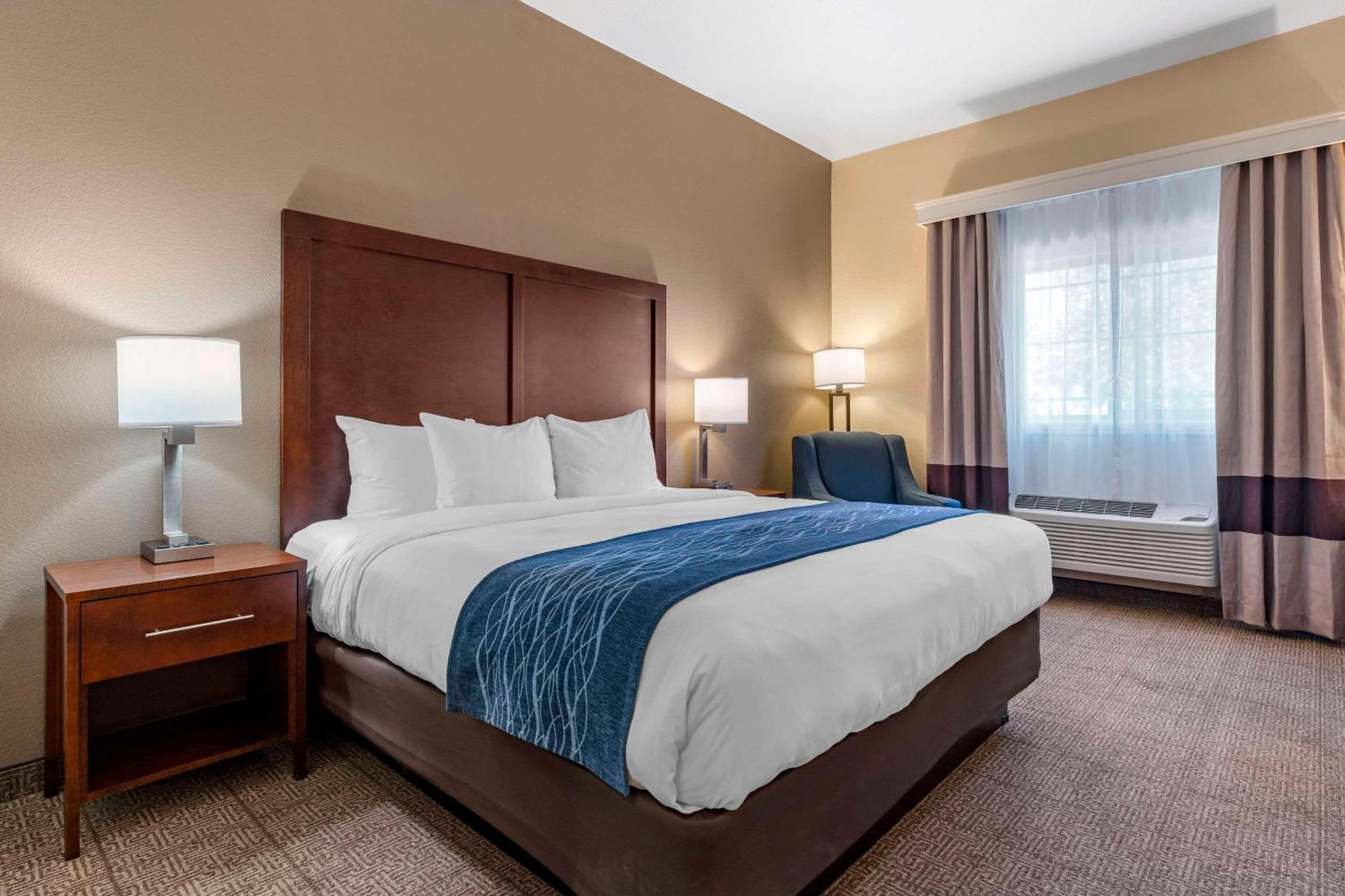 Comfort Inn & Suites Ukiah Mendocino County Ngoại thất bức ảnh