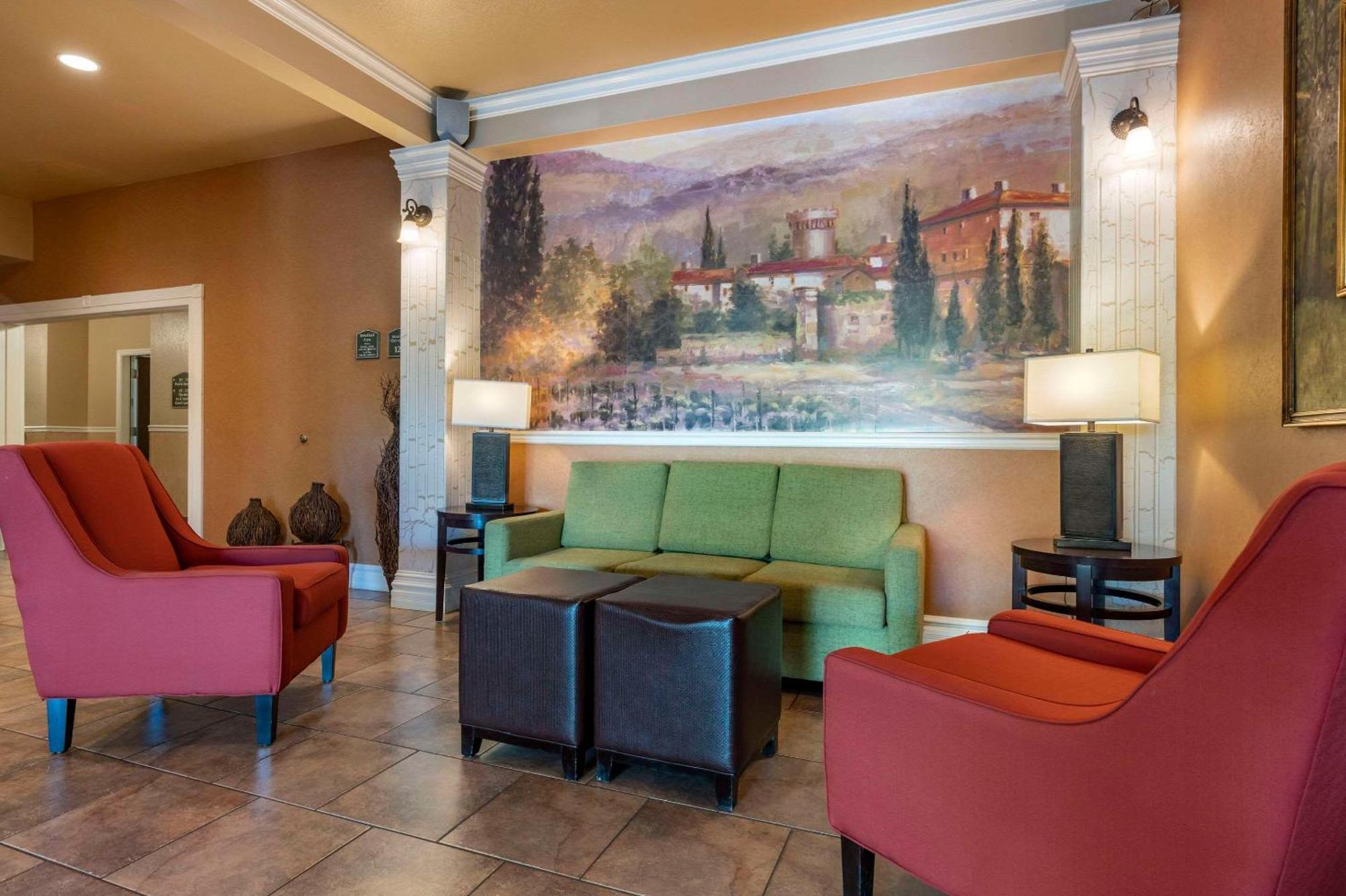Comfort Inn & Suites Ukiah Mendocino County Ngoại thất bức ảnh